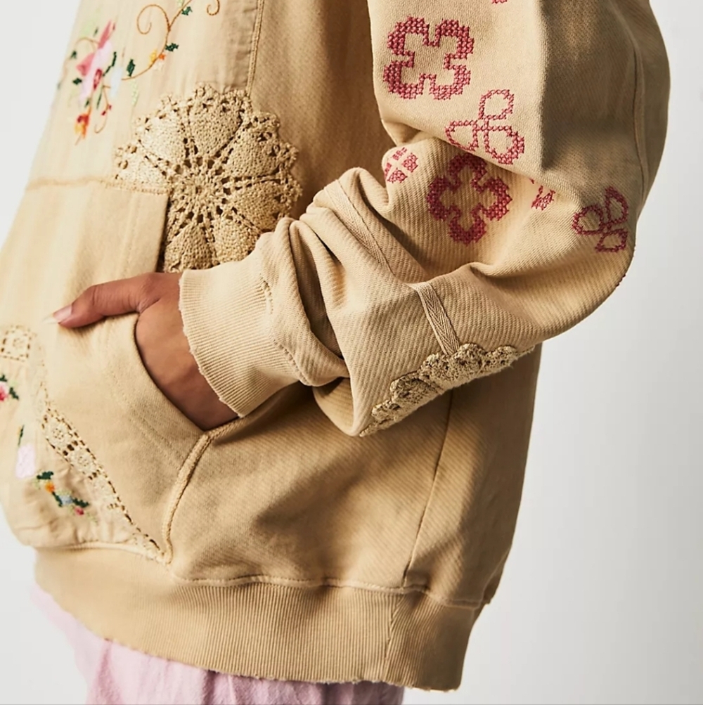 Free People Grams Attic Sweatshirt size S NWT - Picture 5 of 11